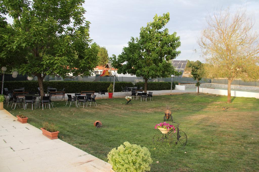 O Pelicano Bed and Breakfast Alfaiates Buitenkant foto