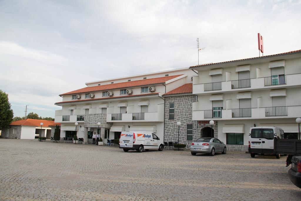 O Pelicano Bed and Breakfast Alfaiates Buitenkant foto
